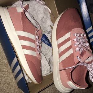 Adidas Raw Pink Flashback SIZE 7 *fits like 7.5